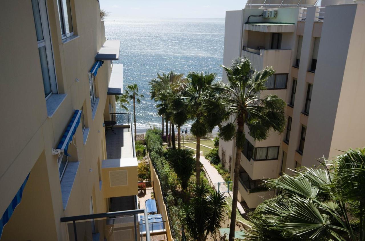 El Coral Apartment - First Beach Line Estepona Ngoại thất bức ảnh